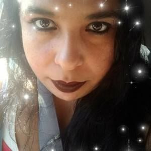 Meet your Posher, Rafaela